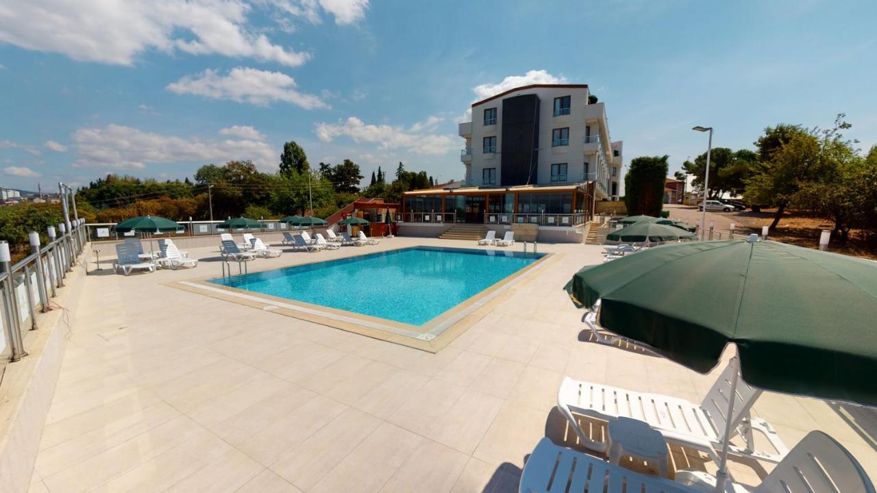 Double Royal Hotel Kocaeli Exterior foto