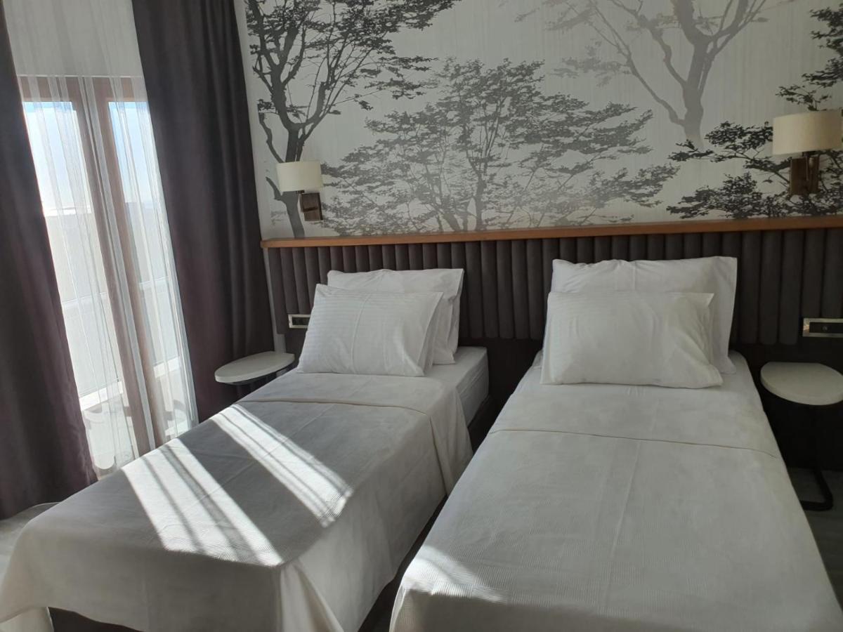 Double Royal Hotel Kocaeli Exterior foto