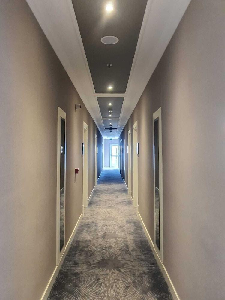 Double Royal Hotel Kocaeli Exterior foto