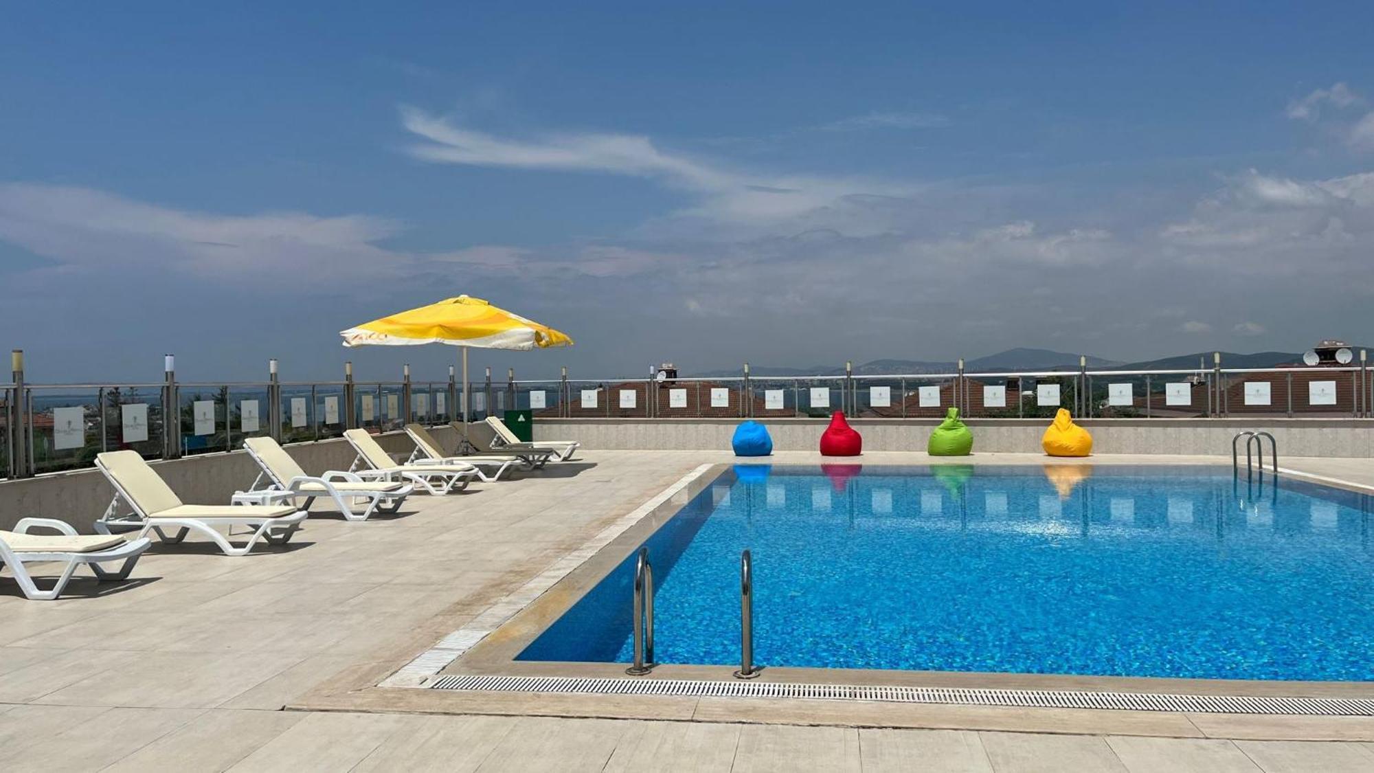 Double Royal Hotel Kocaeli Exterior foto