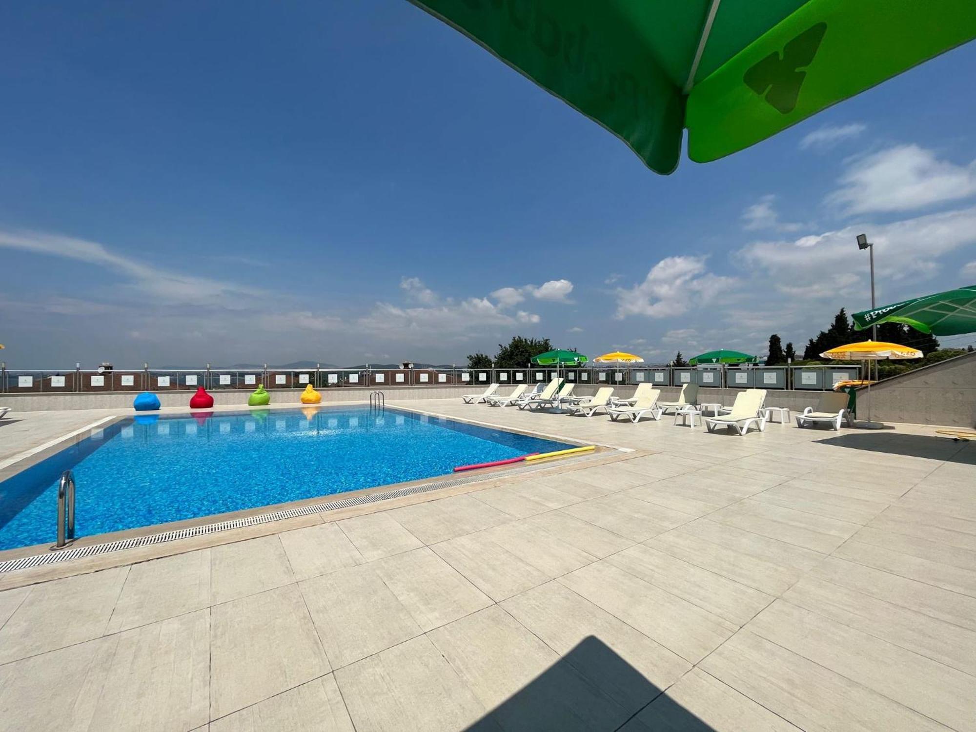 Double Royal Hotel Kocaeli Exterior foto
