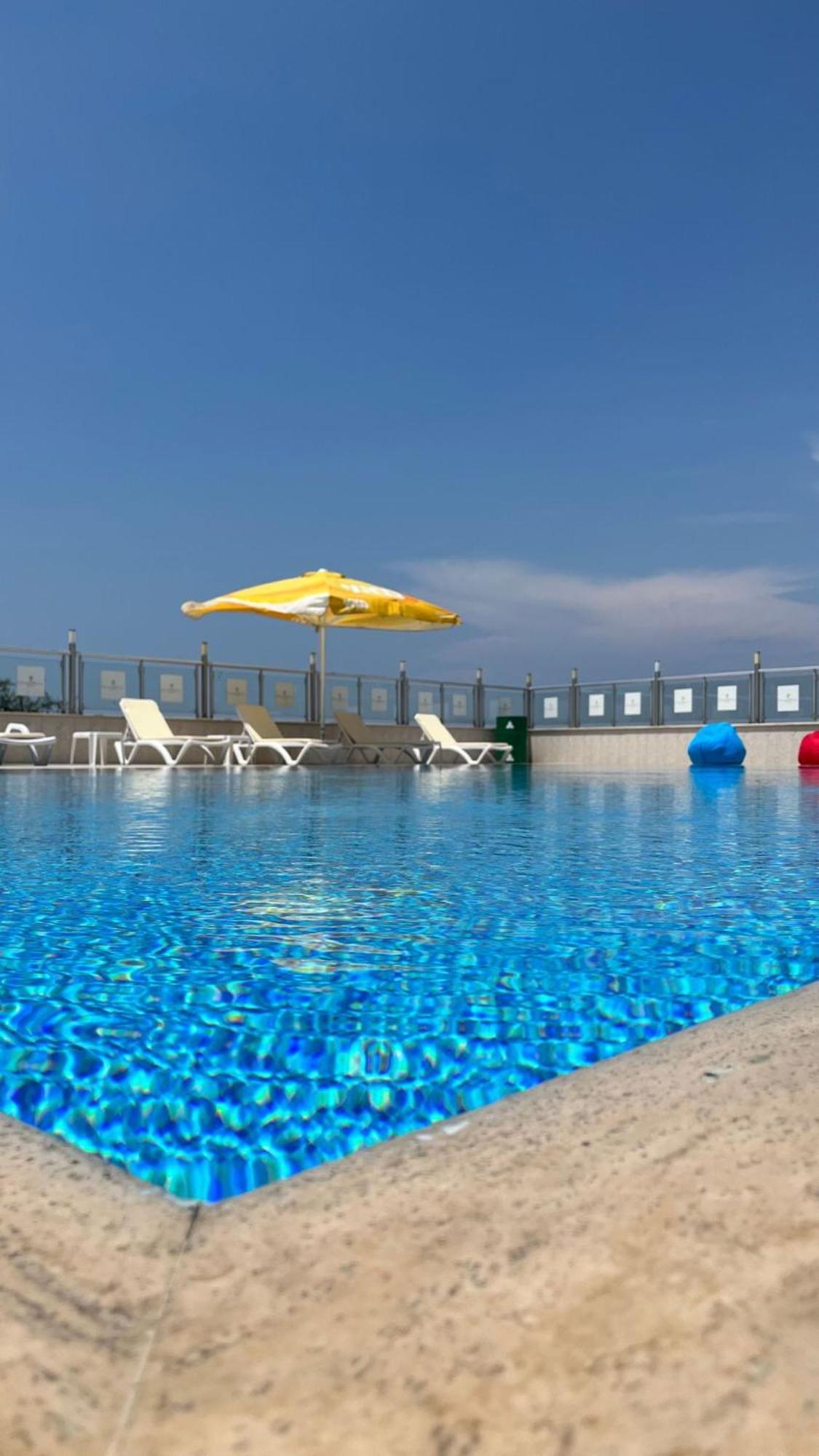 Double Royal Hotel Kocaeli Exterior foto